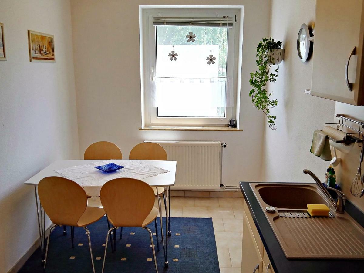 Ferienwohnung Am Ueckerpark Ueckermünde Exterior foto